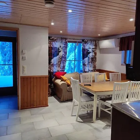 Valley, Tilava Vila *